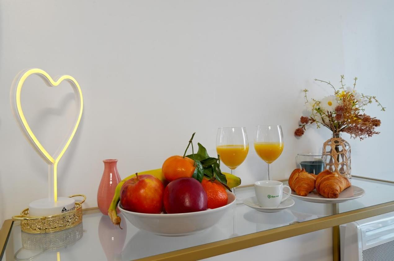 דירות Cosy Renovated Studio In Heart Of Marais, Best Area To Discover In פריז מראה חיצוני תמונה